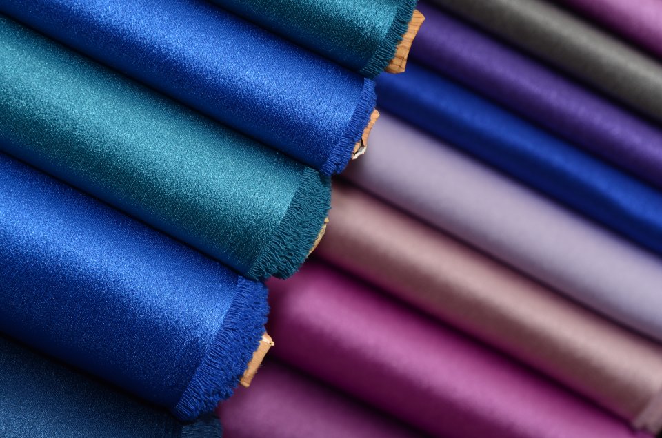 trgovina modnim tkaninama Ruho stofovi materijali za odijela